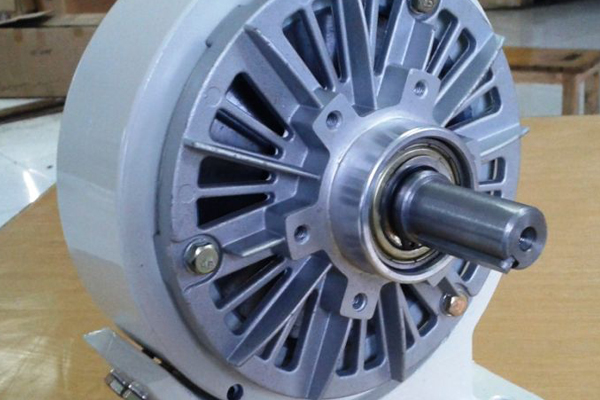 【機(jī)械知識(shí)】機(jī)座式磁粉離合器的功能與選型要求